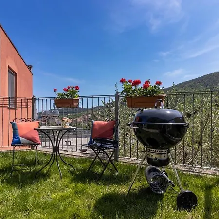 Rifugio Dei Poeti * 斯培西亚